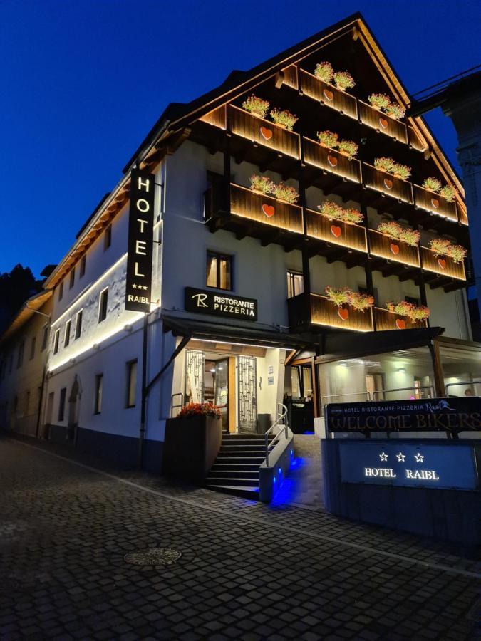 Hotel Raibl E Appartamenti Tarvisio Exterior foto