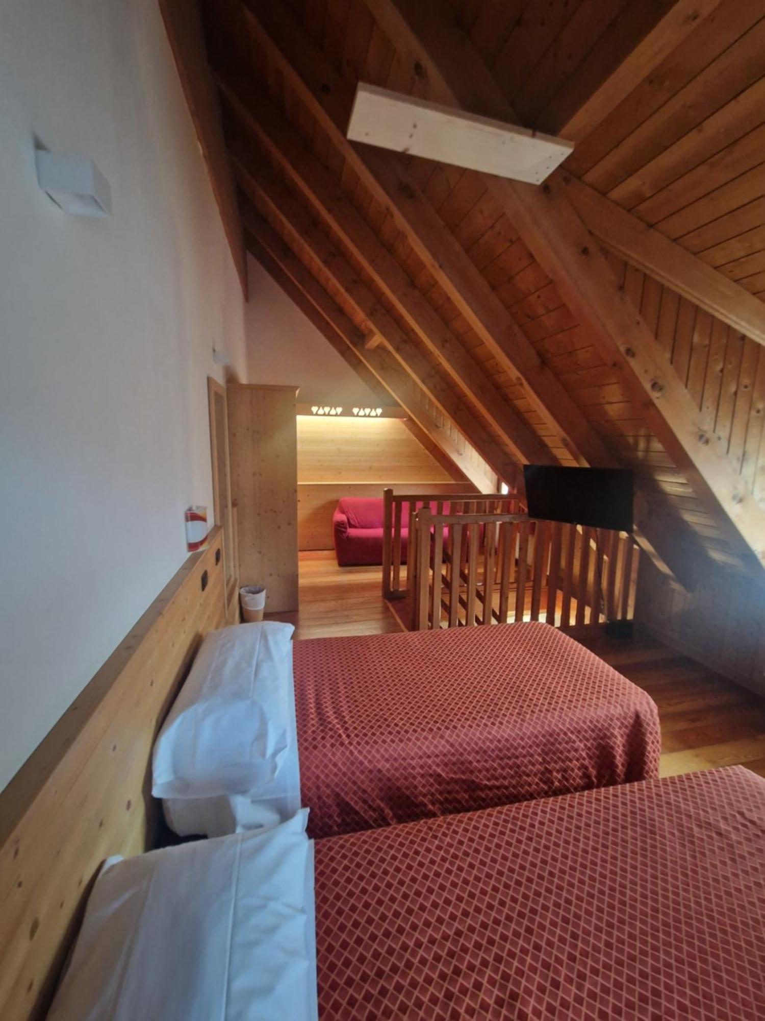 Hotel Raibl E Appartamenti Tarvisio Exterior foto