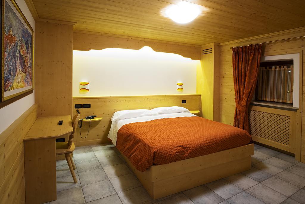 Hotel Raibl E Appartamenti Tarvisio Exterior foto