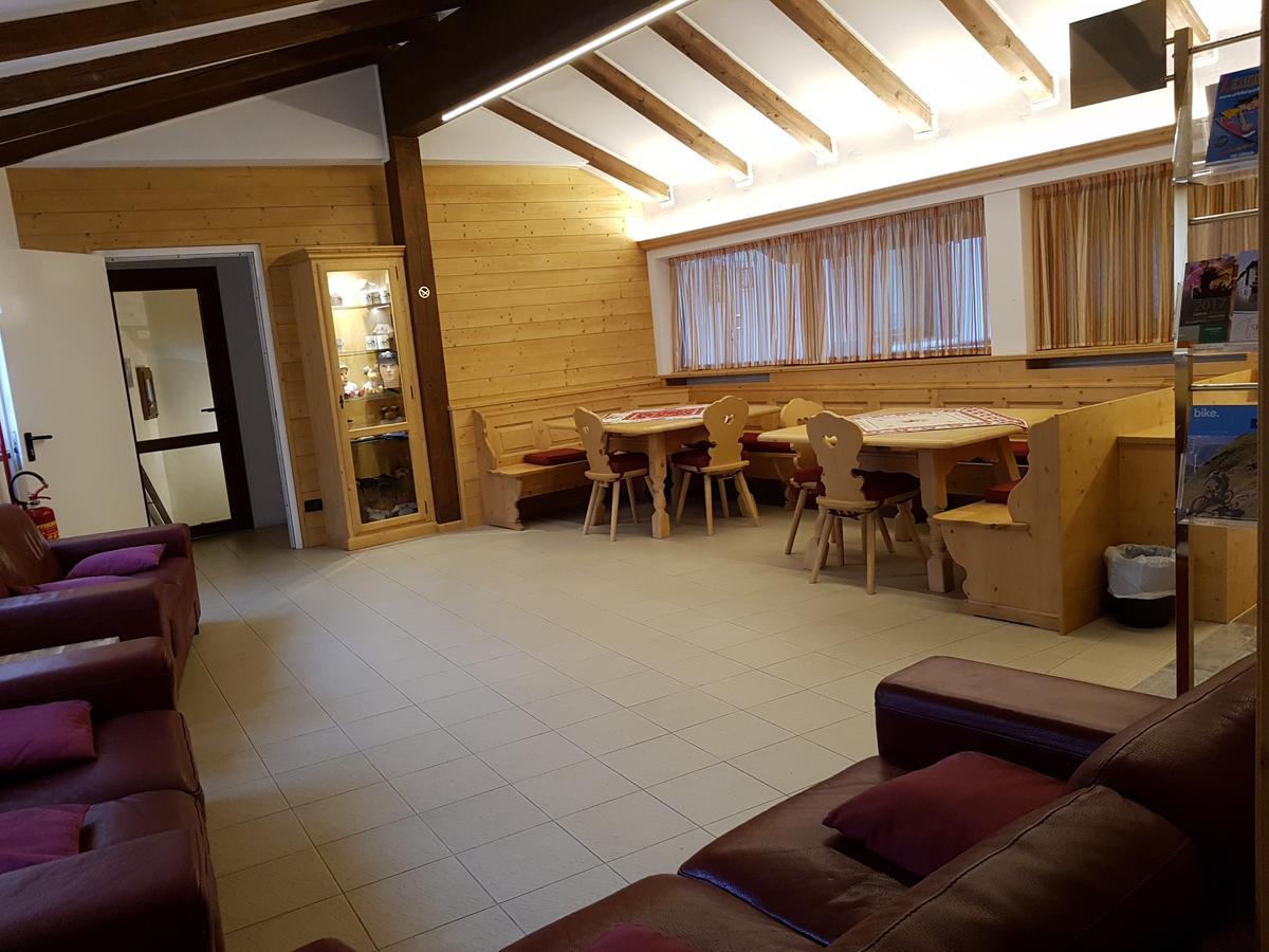Hotel Raibl E Appartamenti Tarvisio Exterior foto